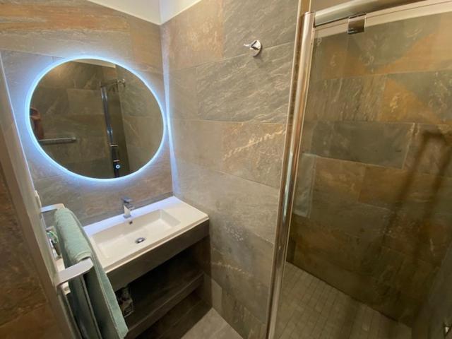 Villas Valinco San Martinu Corse Du Sud - Vue Et Proche Mer - Piscines-7 Chambres โอลเมโท ภายนอก รูปภาพ